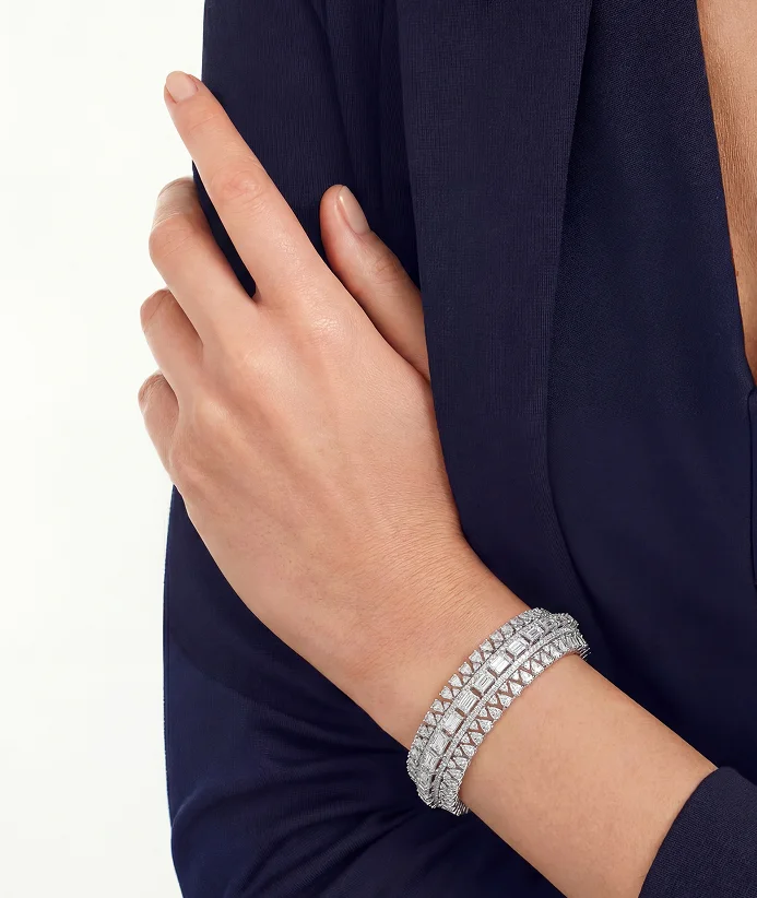 Bond Grand Eternity Round Bracelet
