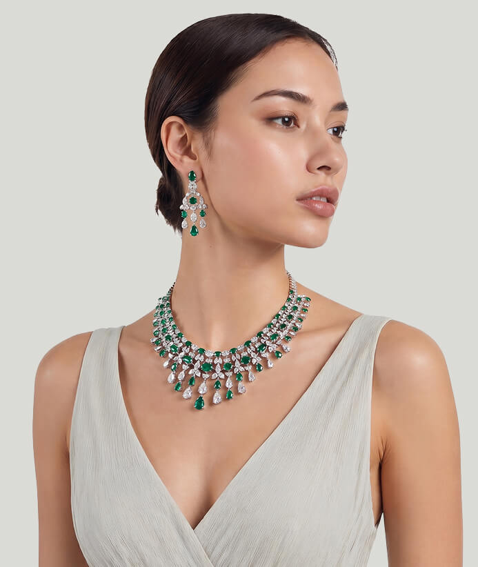 Solara Emerald Dewfall Necklace Set