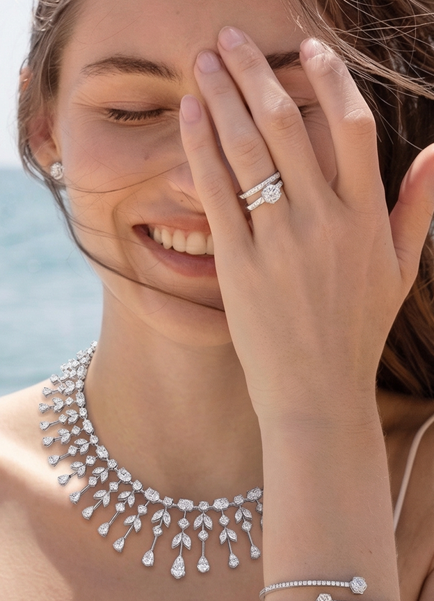 Expand_shoulder_part_of_model__make