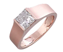 Rose gold ring with princess-cut diamond centerpiece